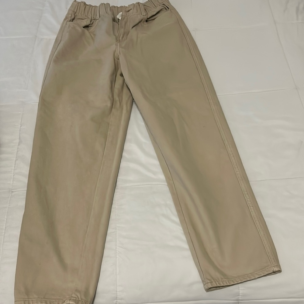 Khaki jeans